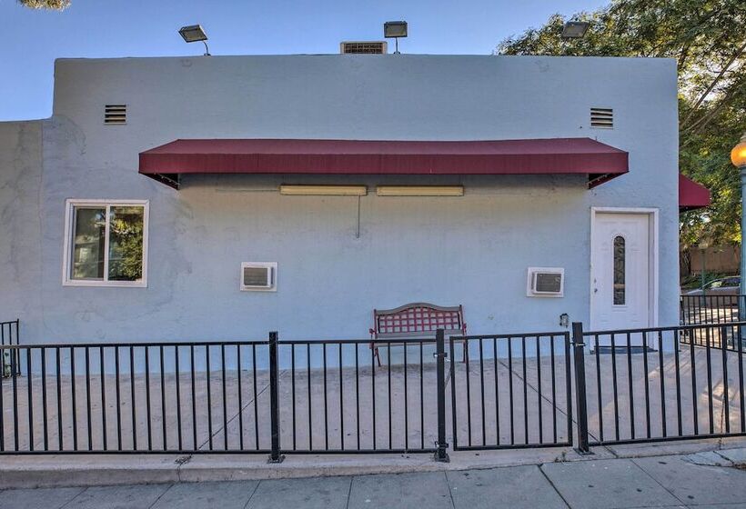 Updated San Diego Home: Walk To Balboa Park!