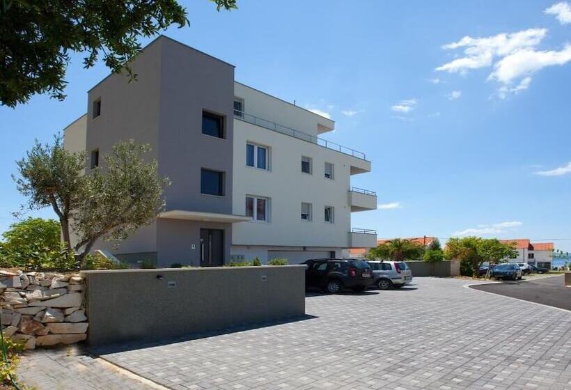 Apartments Villa Diamond