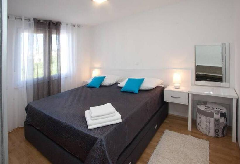 Apartments Villa Diamond