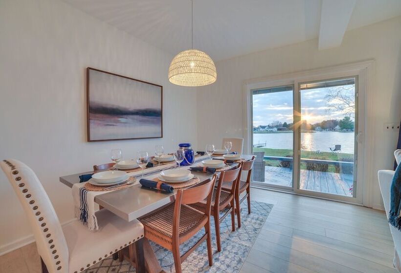 Waterfront Lake City Home W/ Deck & Boat Dock!