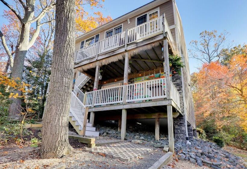 Waterfront Lusby Retreat W/ Deep Water Dock & Slip