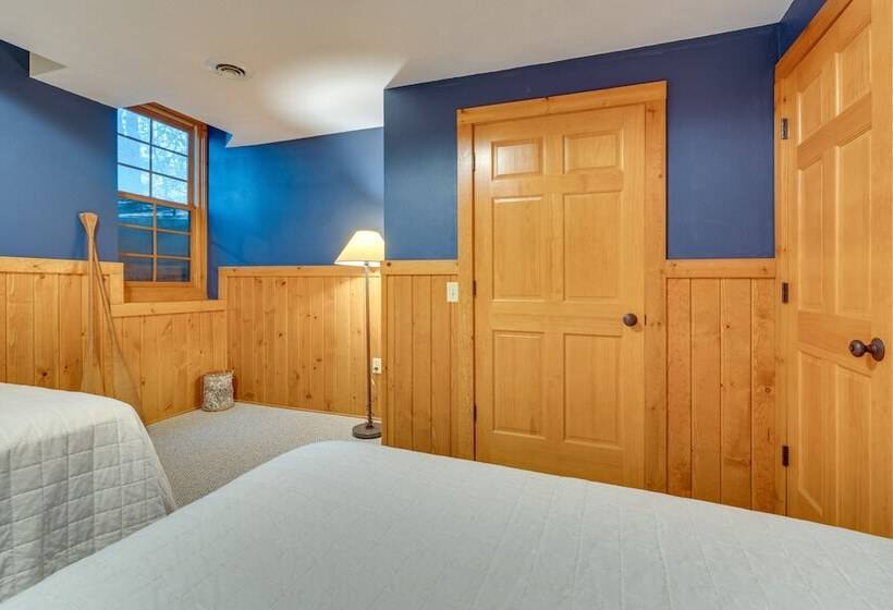 Waterfront Sugar River Cabin W/ Dock & Game Room!