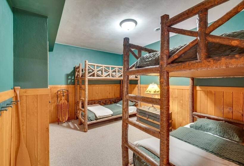 Waterfront Sugar River Cabin W/ Dock & Game Room!