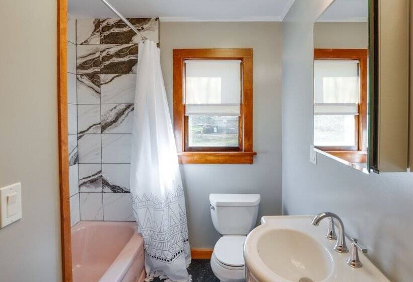 Windham Home Near Mountain Biking & Hiking Trails!