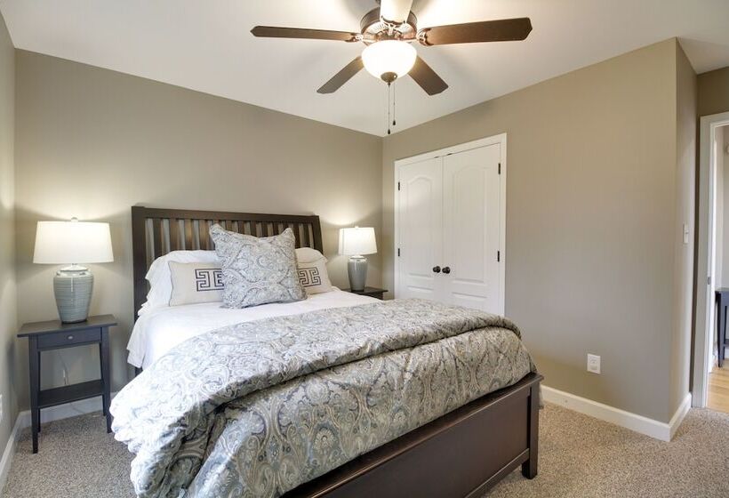 Wintergreen Resort Home: Close To Slopes & Trails