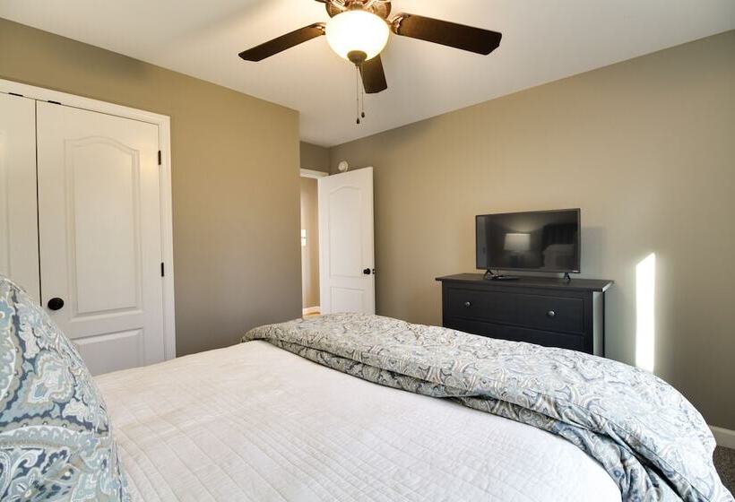 Wintergreen Resort Home: Close To Slopes & Trails