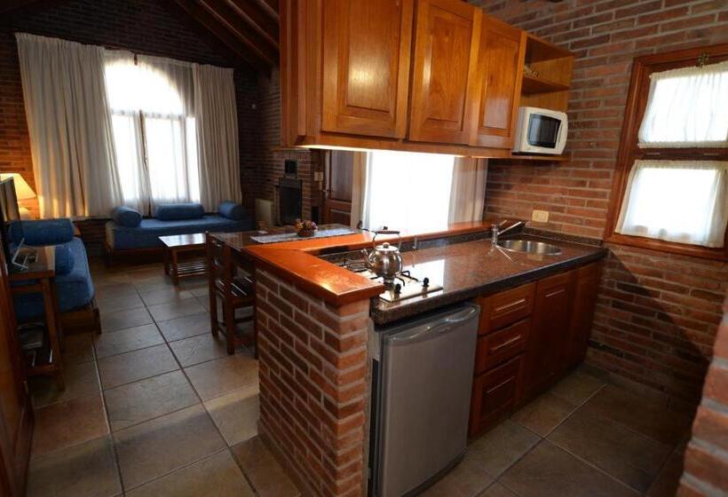 Aitue Apart Hotel & Spa