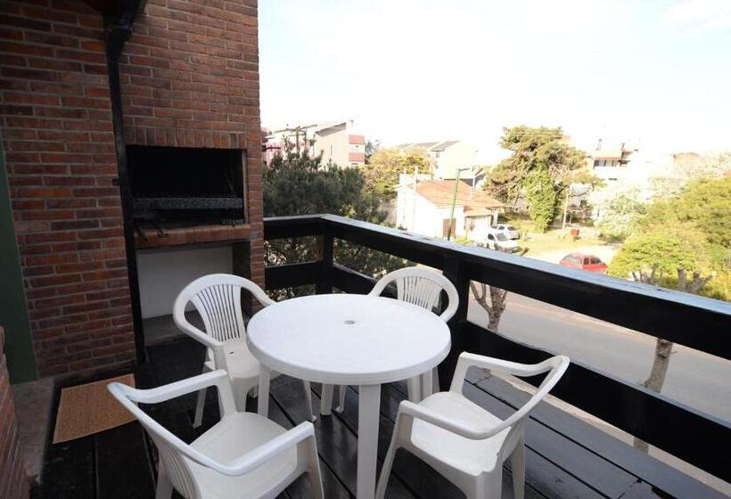 Aitue Apart Hotel & Spa