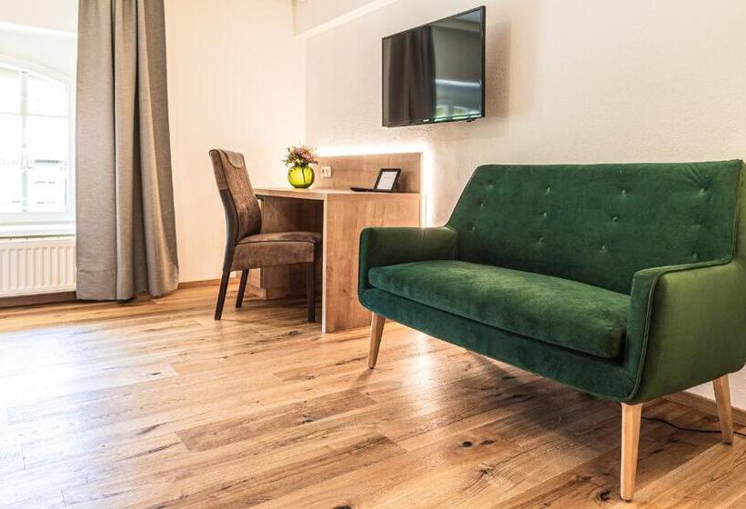 ユースホステル Gasthof Fischer Dörnbach