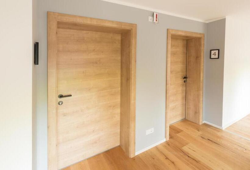 ユースホステル Gasthof Fischer Dörnbach