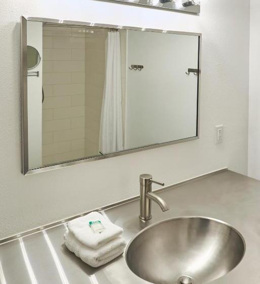 הוסטל Snob Hollow Inn Downtown Anchorage