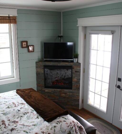 住宿加早餐 Aaron S On The Lake