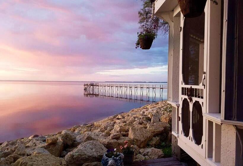 住宿加早餐 Aaron S On The Lake