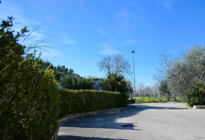 تختخواب و صبحانه Don Peppes : Villaggio Green