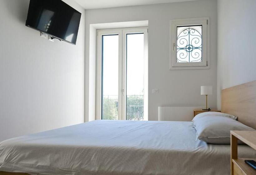 تختخواب و صبحانه Don Peppes : Villaggio Green