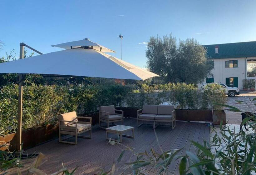 تختخواب و صبحانه Don Peppes : Villaggio Green