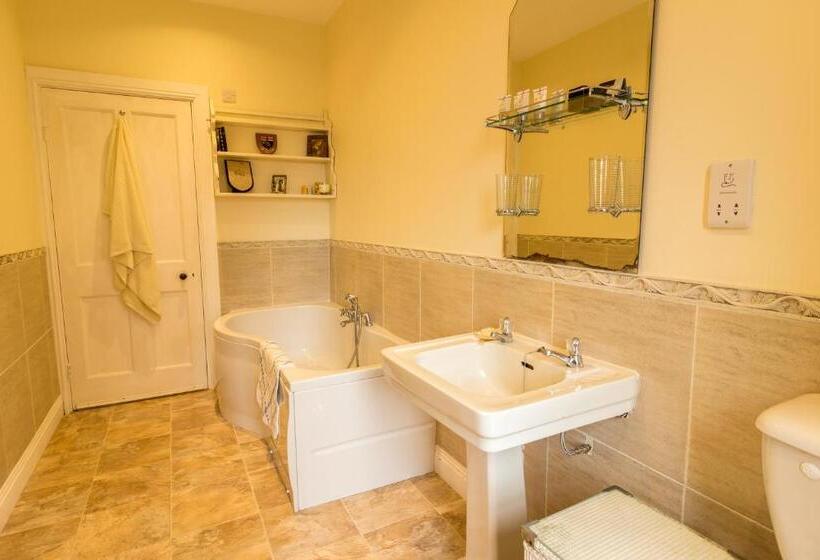 צימר Dunmore Gardens