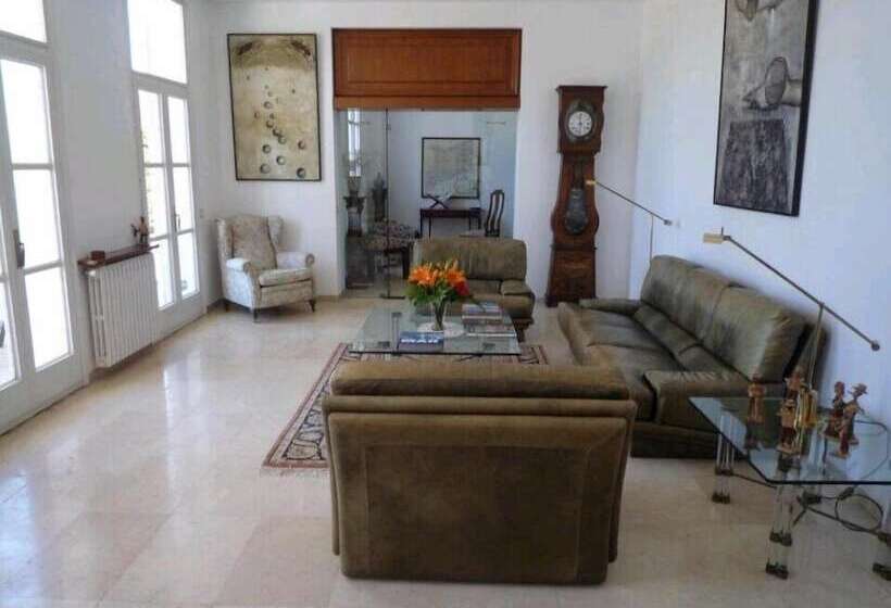 مبيت وإفطار Gallo Colorao   Adults Only