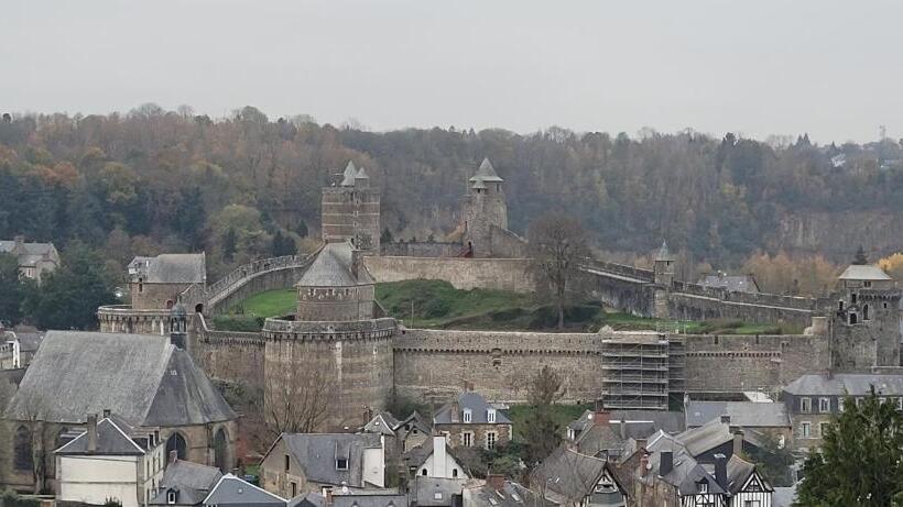 مبيت وإفطار Le Jardin Des Fées