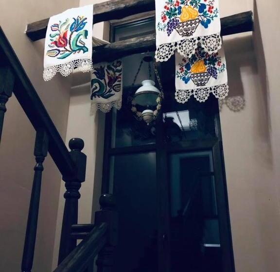 צימר Popasul Din Pietrar