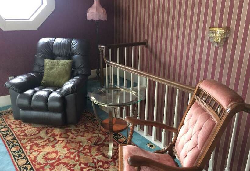 مبيت وإفطار Rico Mine Shaft Inn