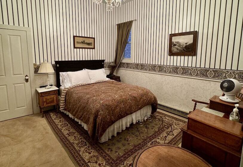 مبيت وإفطار Rico Mine Shaft Inn