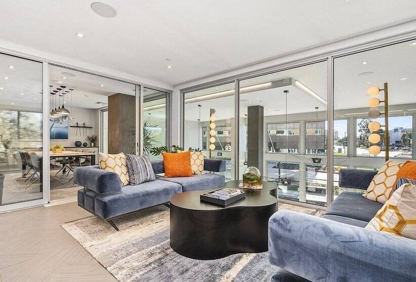 Global Luxury Suites Irvine