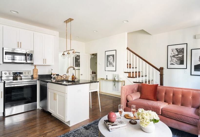 Hart Suite 11 By Avantstay Gorgeous Town House W/ Modern Amenities In Nashville!