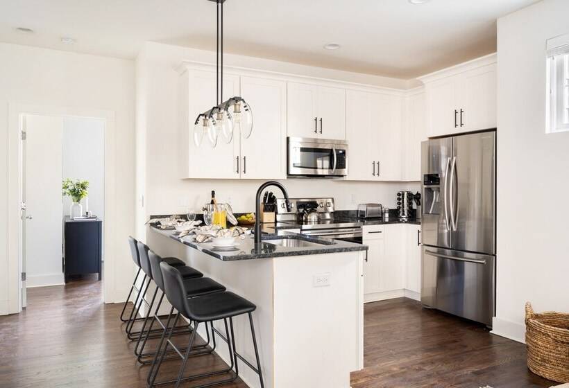 Hart Suite 8 By Avantstay Gorgeous Town House W/ Modern Amenities In Nashville!