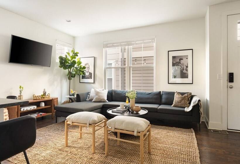 Hart Suite 8 By Avantstay Gorgeous Town House W/ Modern Amenities In Nashville!