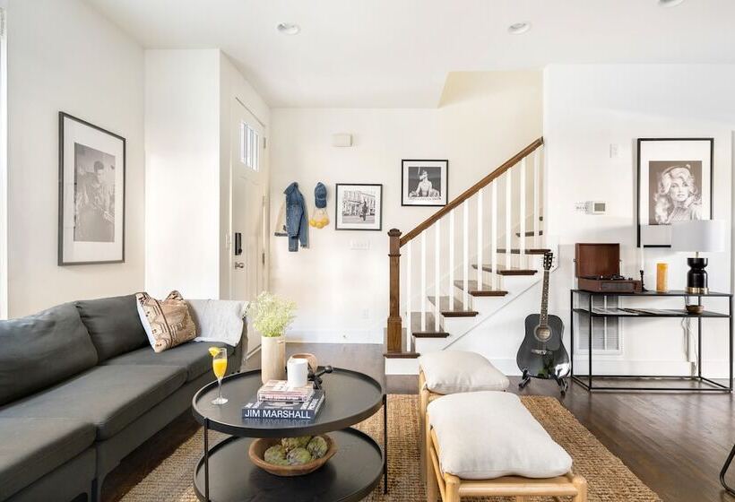 Hart Suite 8 By Avantstay Gorgeous Town House W/ Modern Amenities In Nashville!