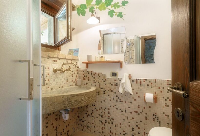 여관 Agriturismo La Grotta Dei Folletti