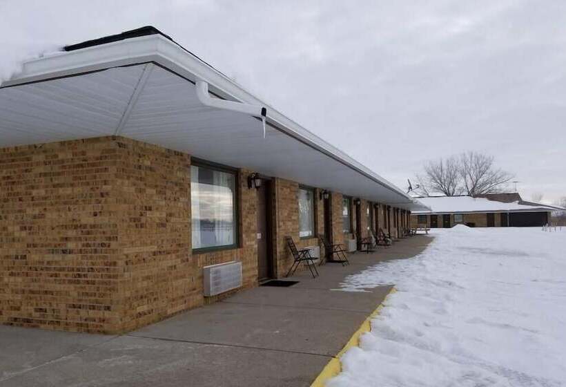 여관 Los Tres Gallos