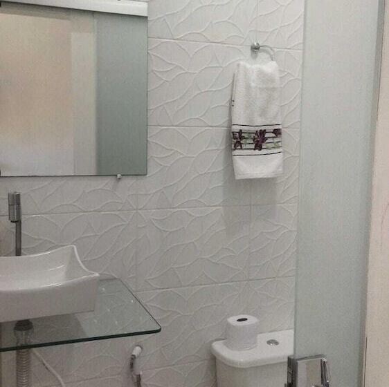 פונדק Pousada Mary Sales