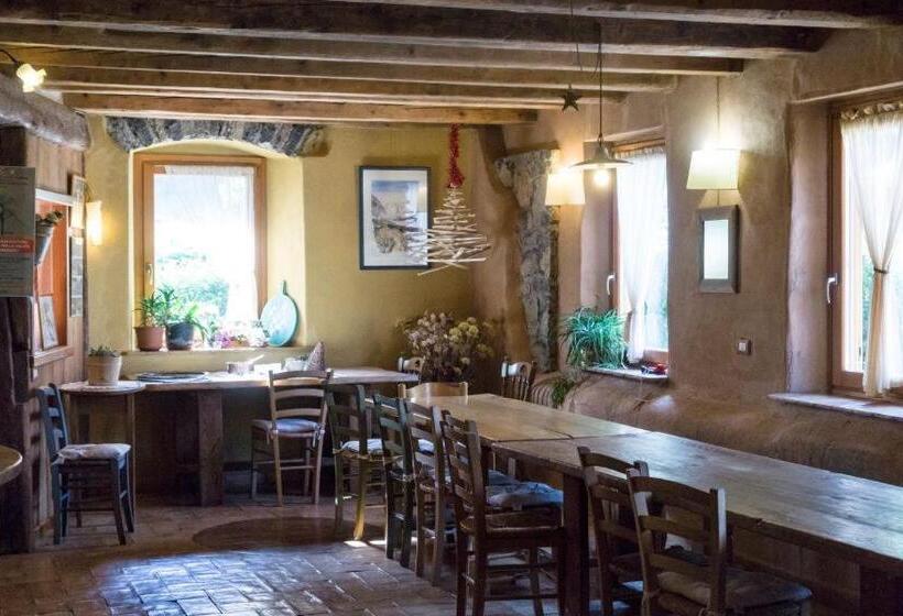 فندق Agriturismo Casa Essenia