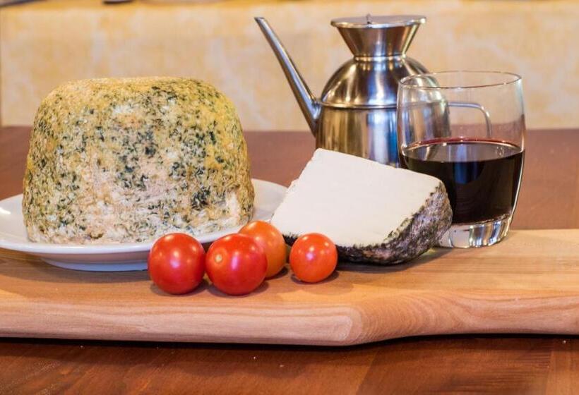 בית מלון כפרי Agriturismo Podere Al Sole