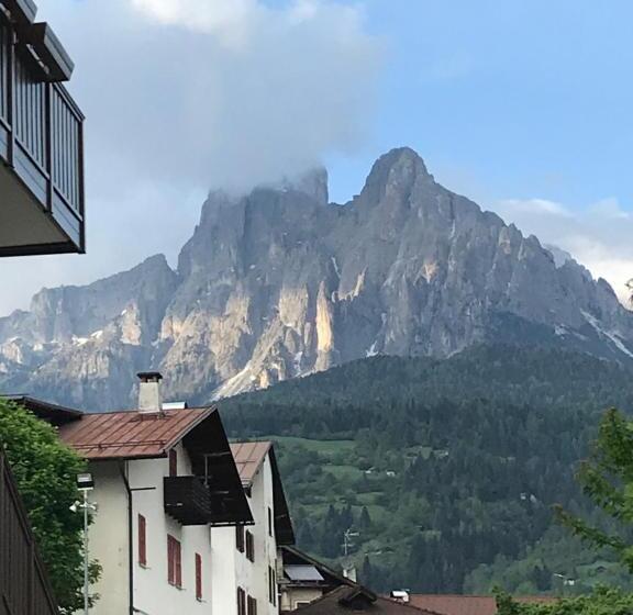 Отель Albergo Dolomiti