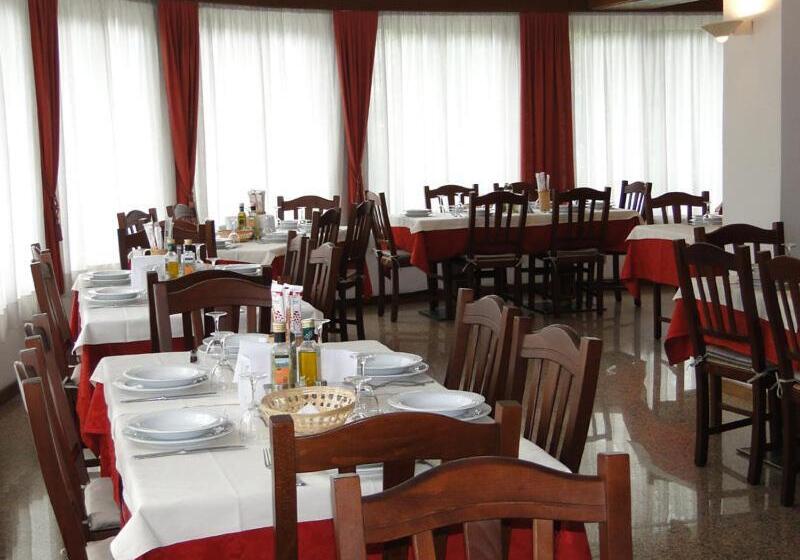 Отель Albergo Dolomiti