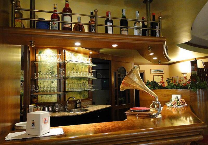 Отель Albergo Dolomiti