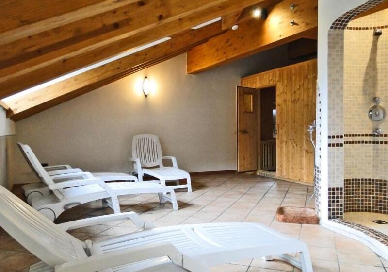 Отель Albergo Dolomiti