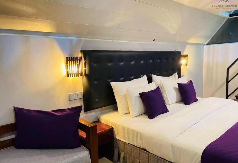 Отель Almost Heaven