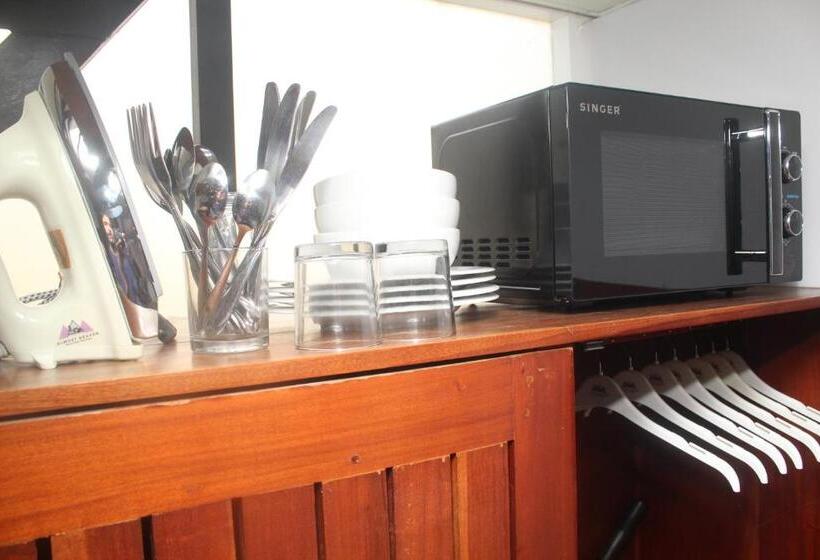 Отель Almost Heaven