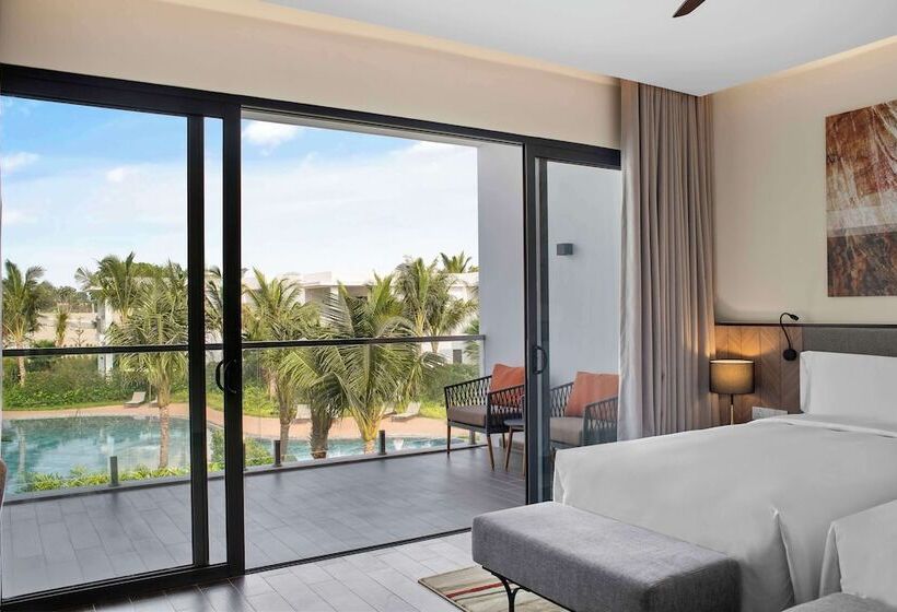 هتل Angsana Ho Tram