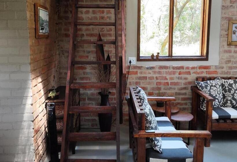 בית מלון כפרי Bethesda Mountain Lodge