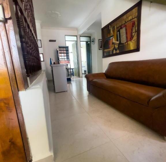 酒店 California Tropical