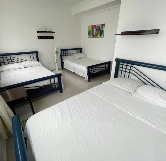 酒店 California Tropical