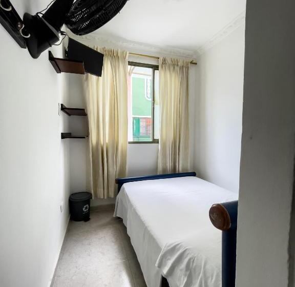 酒店 California Tropical