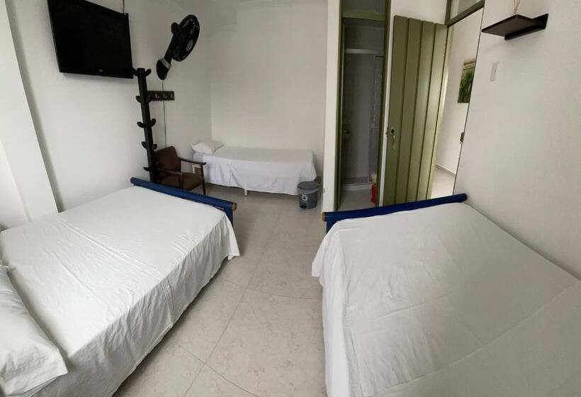 酒店 California Tropical