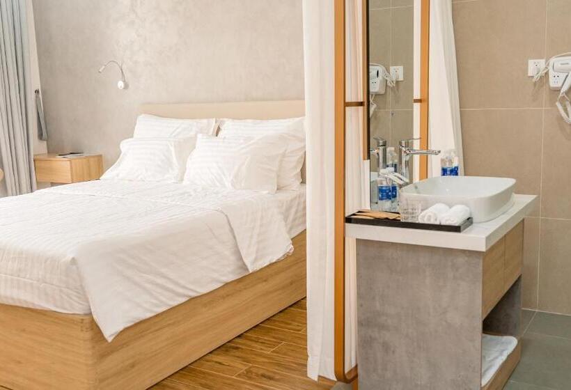 Diora Hotel Pleiku By Hos