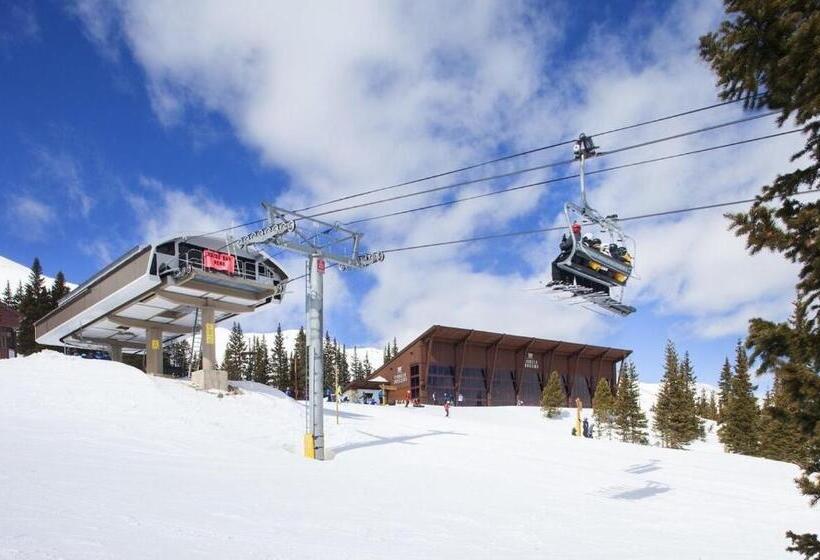 ホテル Fresh Snow! Exquisite Upscale Oasis · Ski Resort